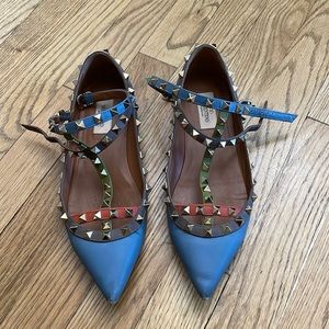 Moving sale. Authentic Valentino Flat